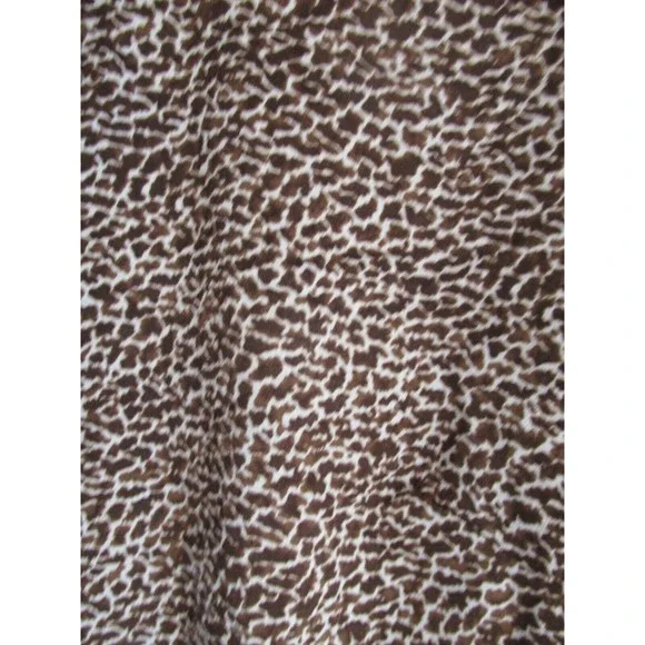 Ann Taylor Women's Brown Animal Print Roll Tab Sleeve Blouse Size 12 - Picture 11 of 11